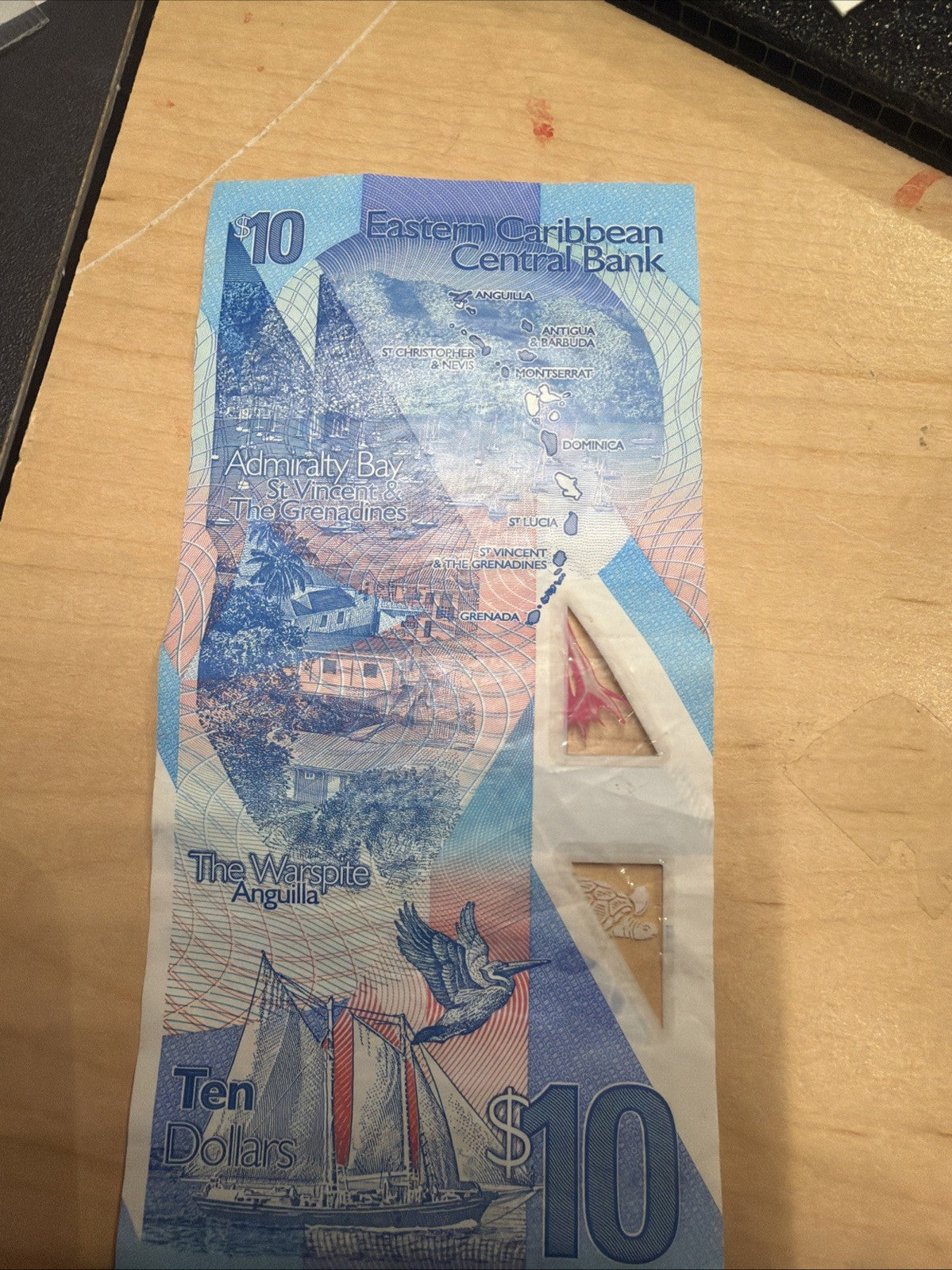 Eastern Caribbean States 10 Dollar Bill